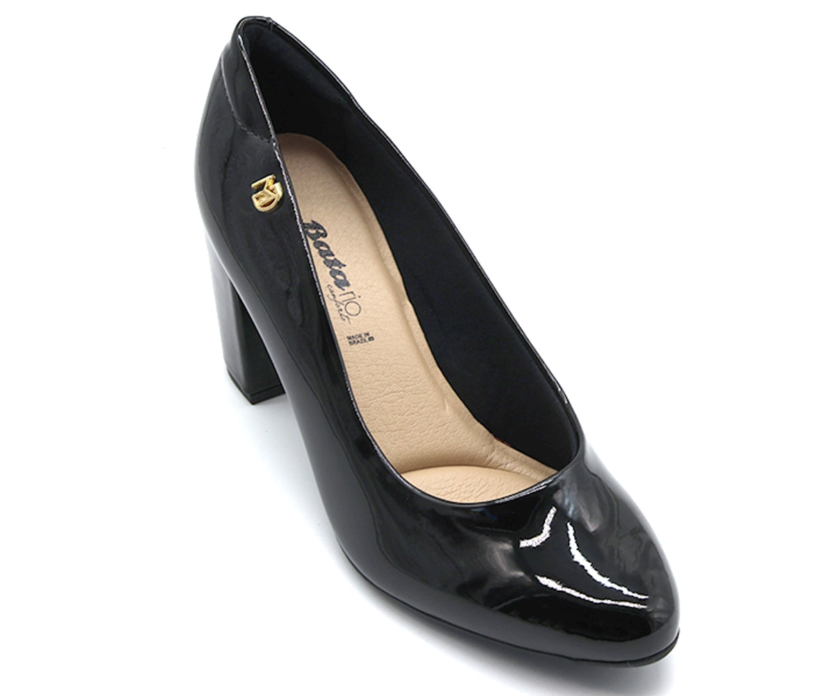 br comfy black patent pumps