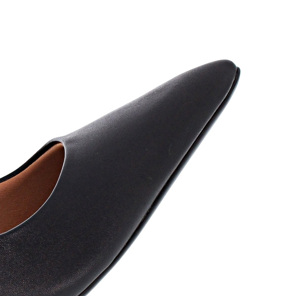 BR classic high black stilettos