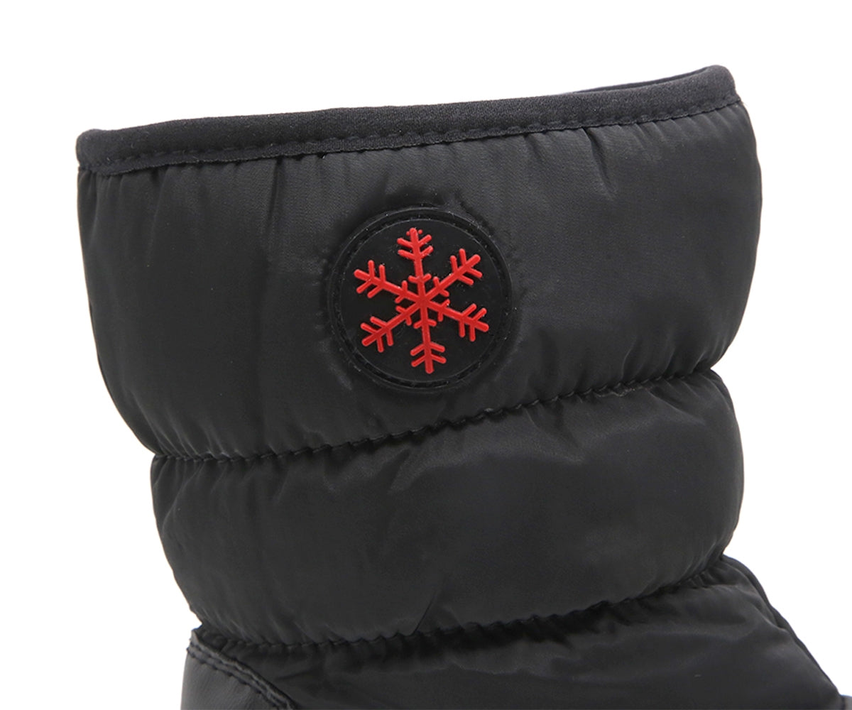 black contrast snow boot