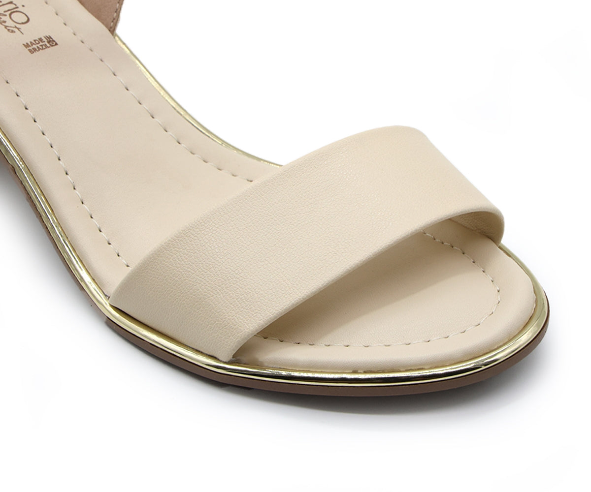br gold trimmed cream sandal