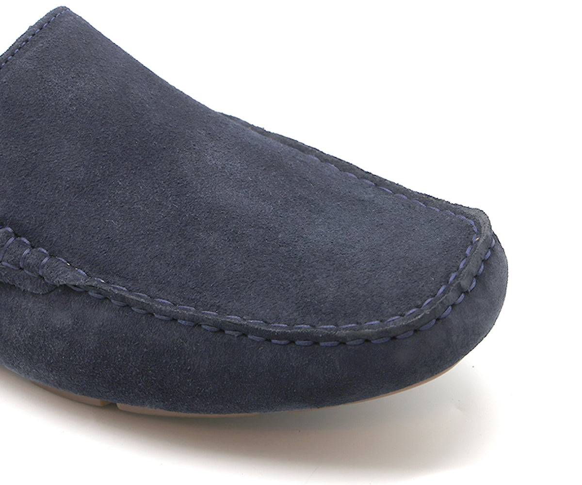 b premium navy moccasins