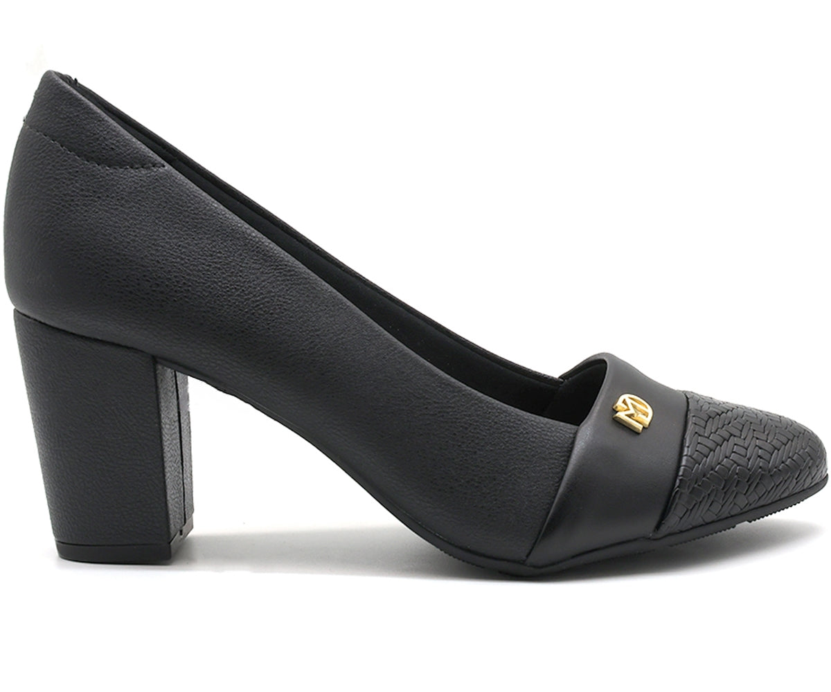 br comfy black layered pumps