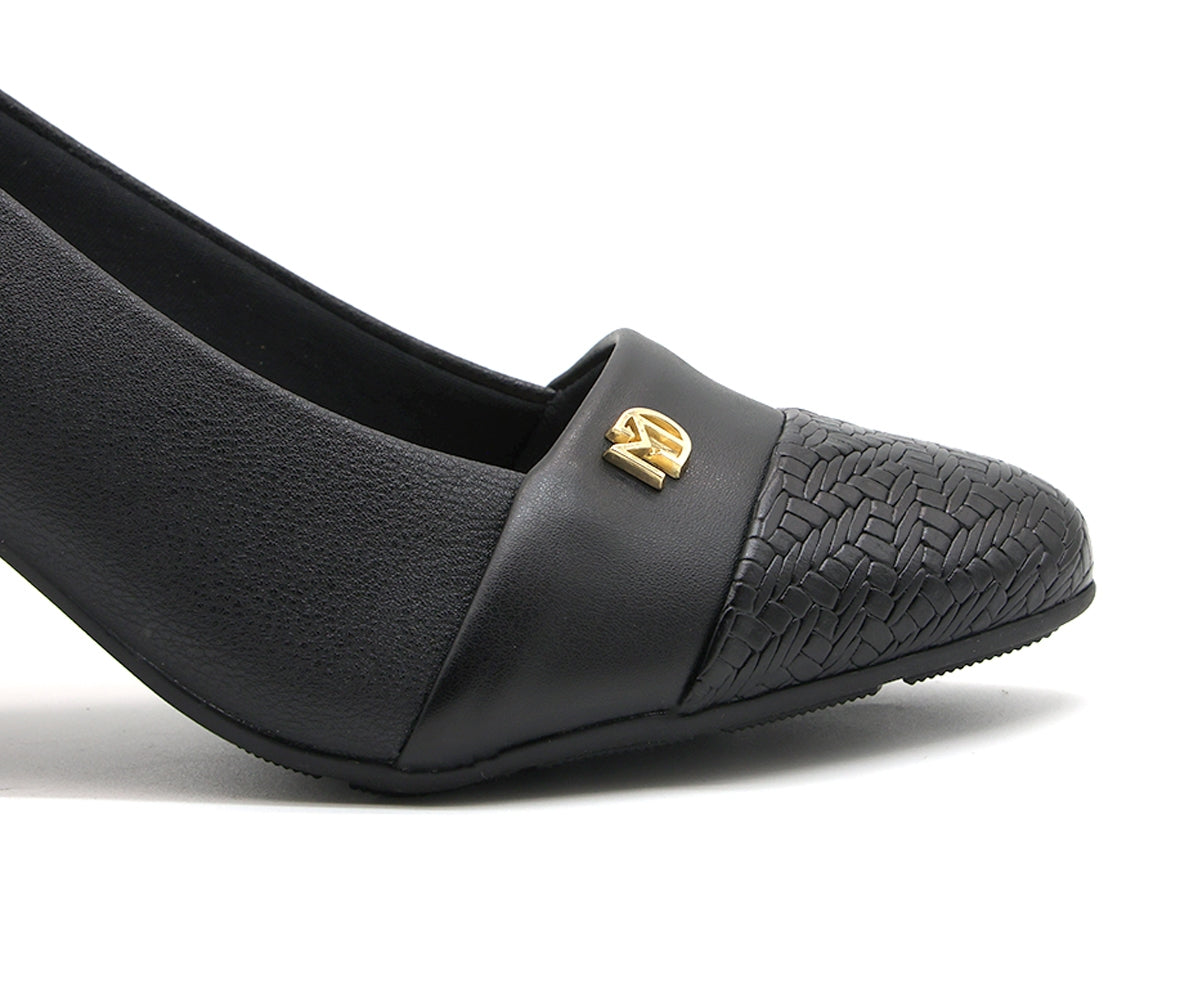 br comfy black layered pumps