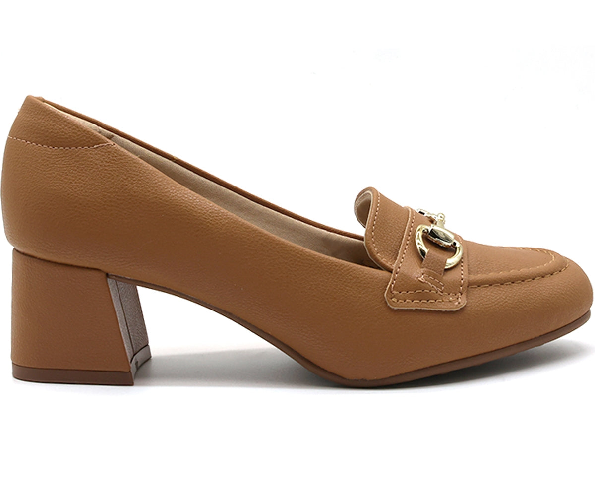br comfy camel penny pumps