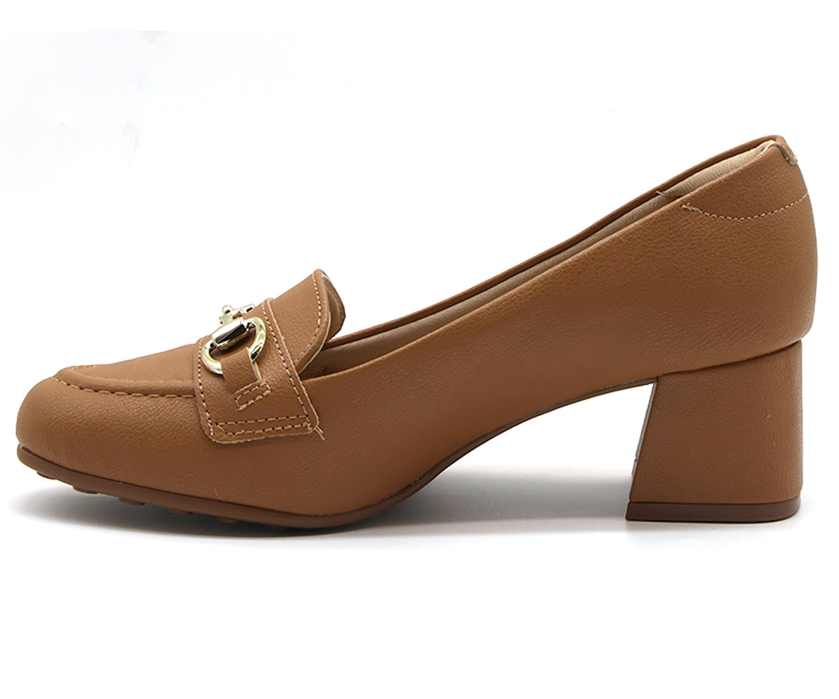 br comfy camel penny pumps