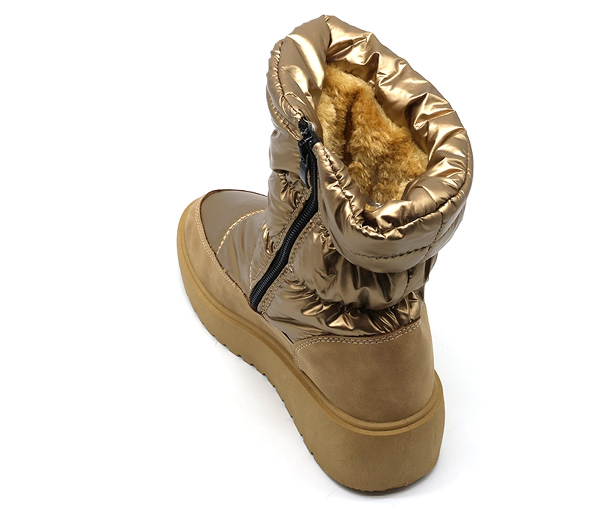 gold nylon boot