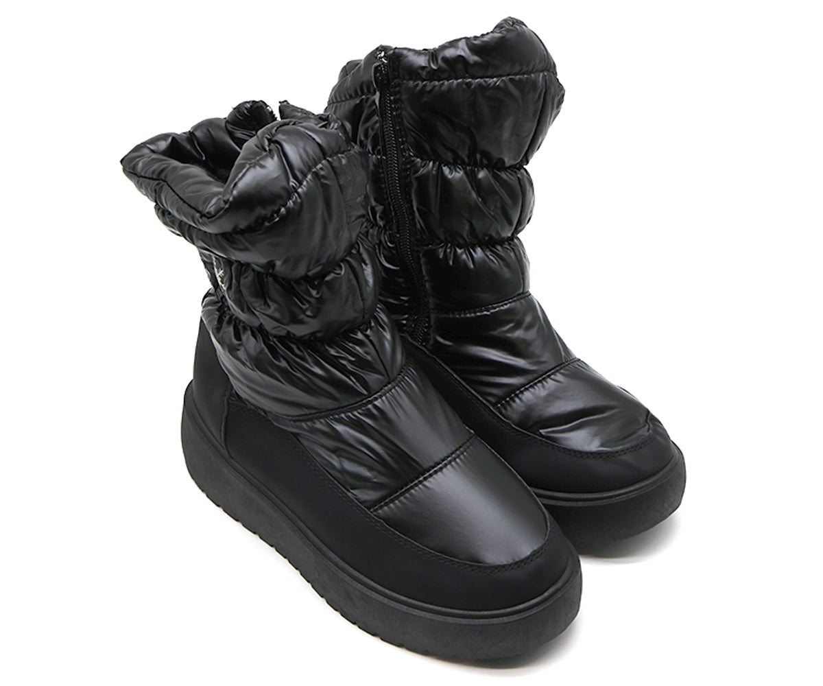 black nylon boot
