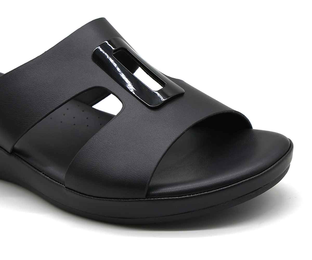 Comfit Black Buckled Cutout Slides