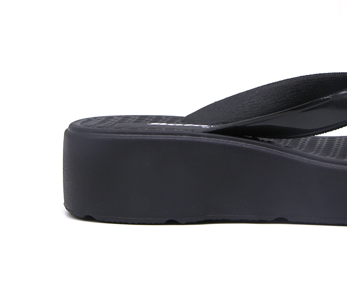 br wedge black thong slides