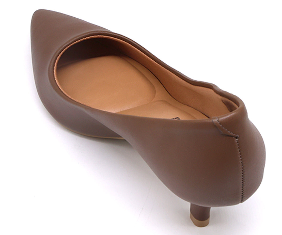 br classic kitten heel brown stilettos
