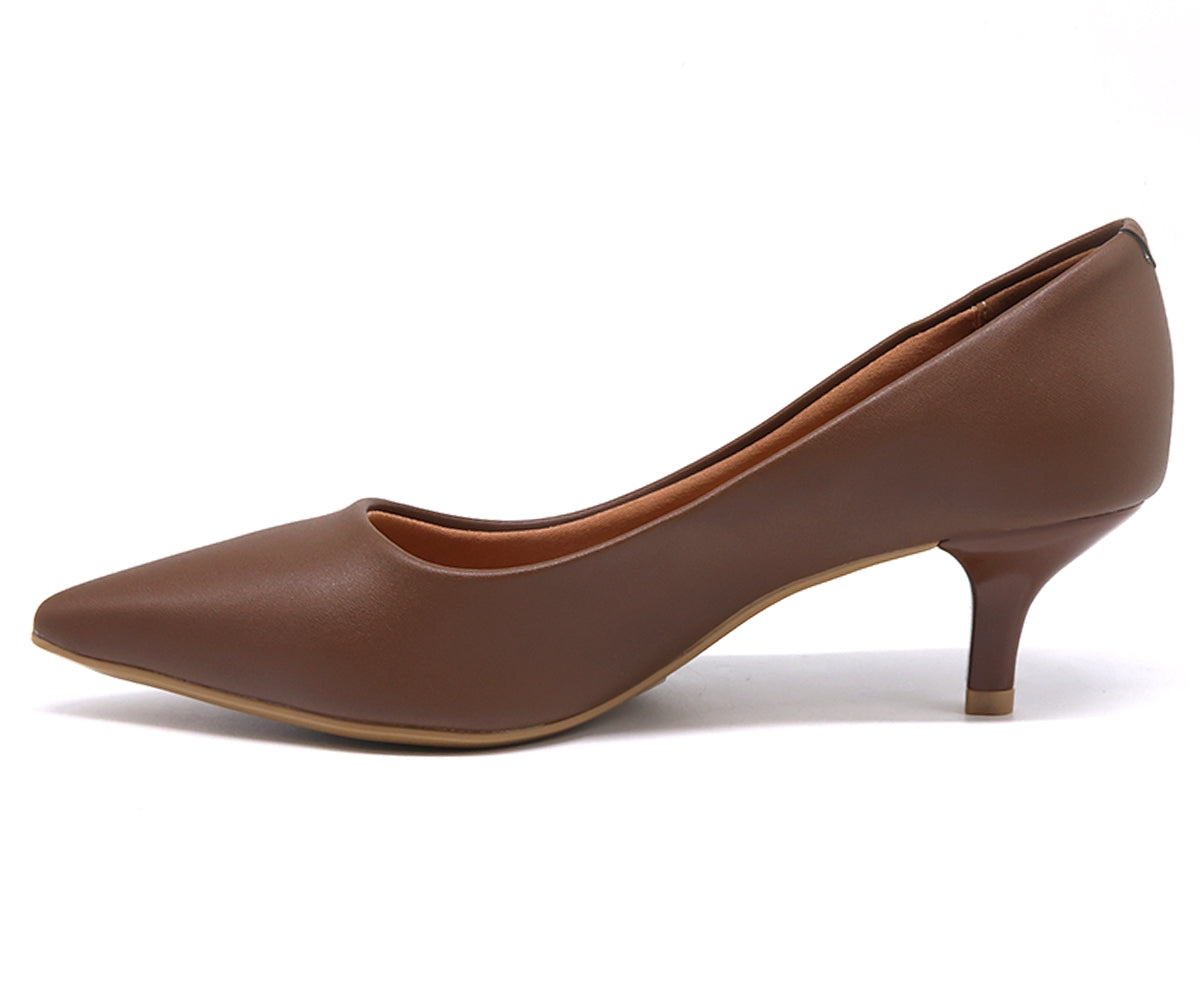 br classic kitten heel brown stilettos
