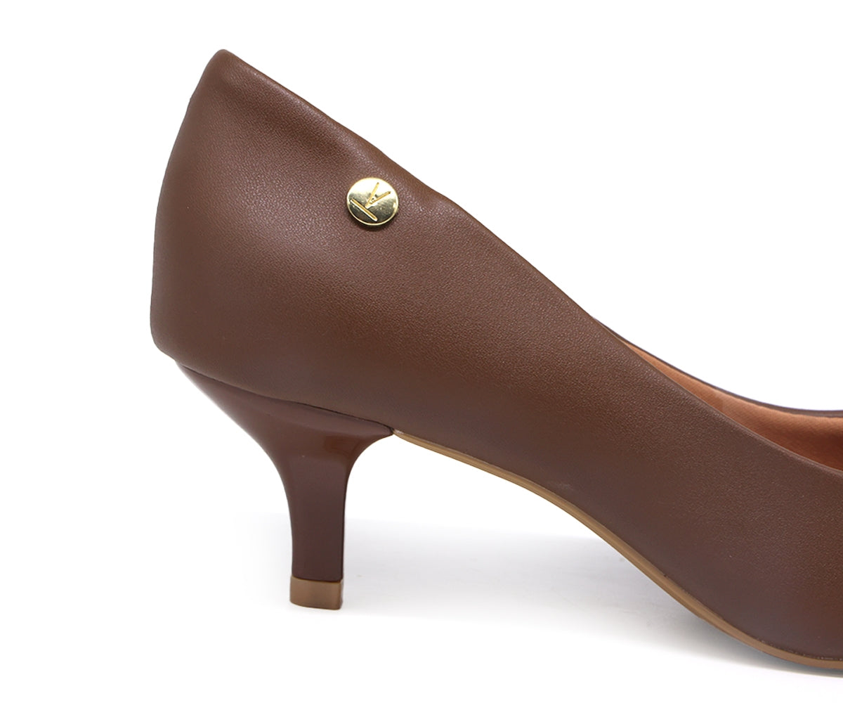 br classic kitten heel brown stilettos