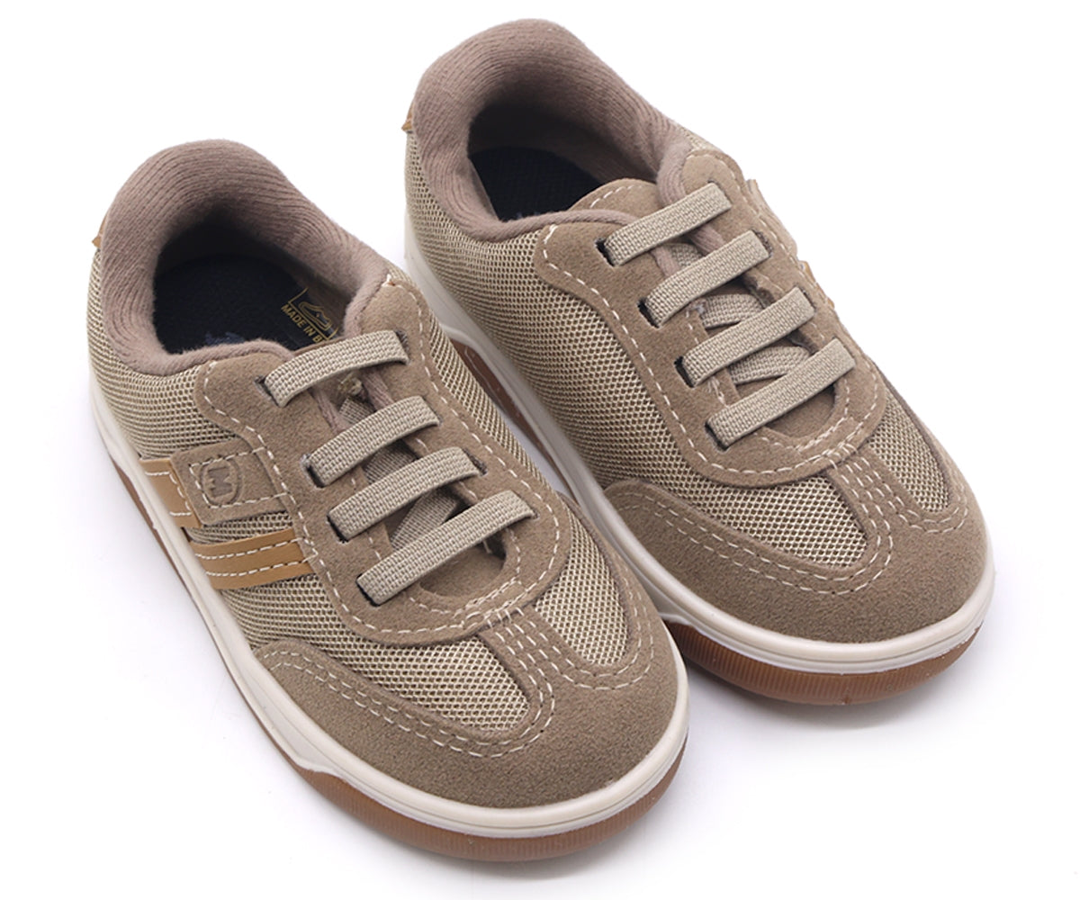 br baby beige sneakers w/ elastic lace