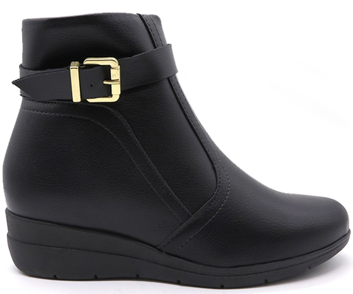 br black comfort wedge boots