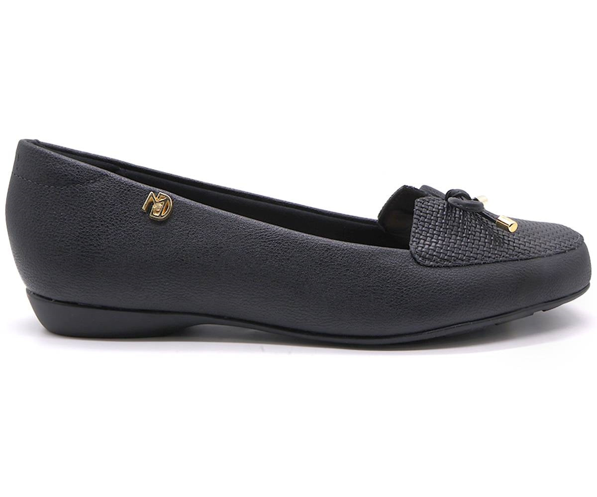 br comfy black textured flats