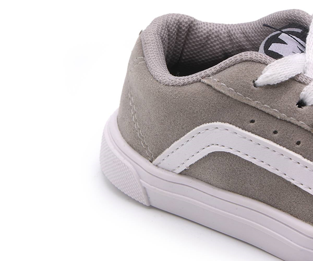 br baby greige sneakers