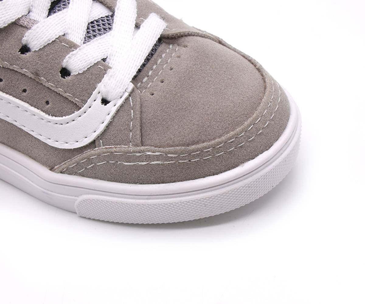 br baby greige sneakers