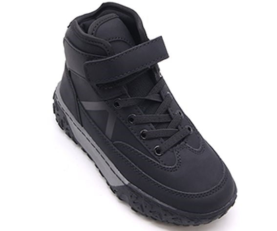 kids black trail-grip ranger