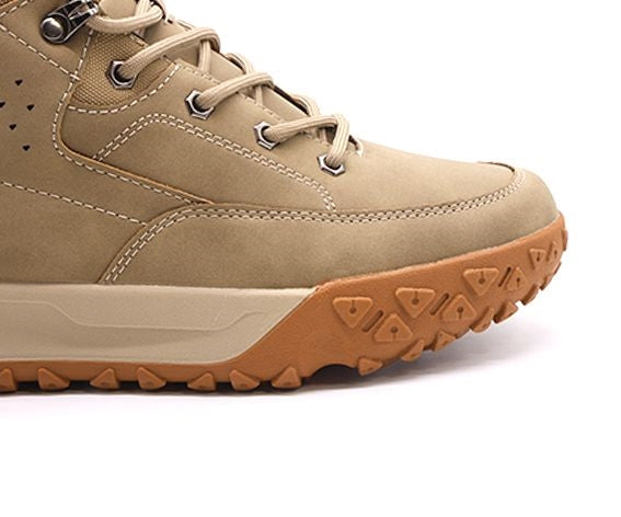 beige trail-grip boot