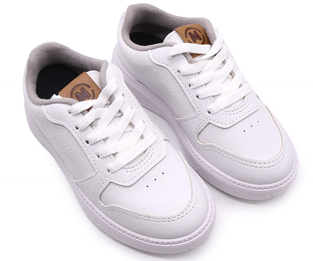 br all white sneakers