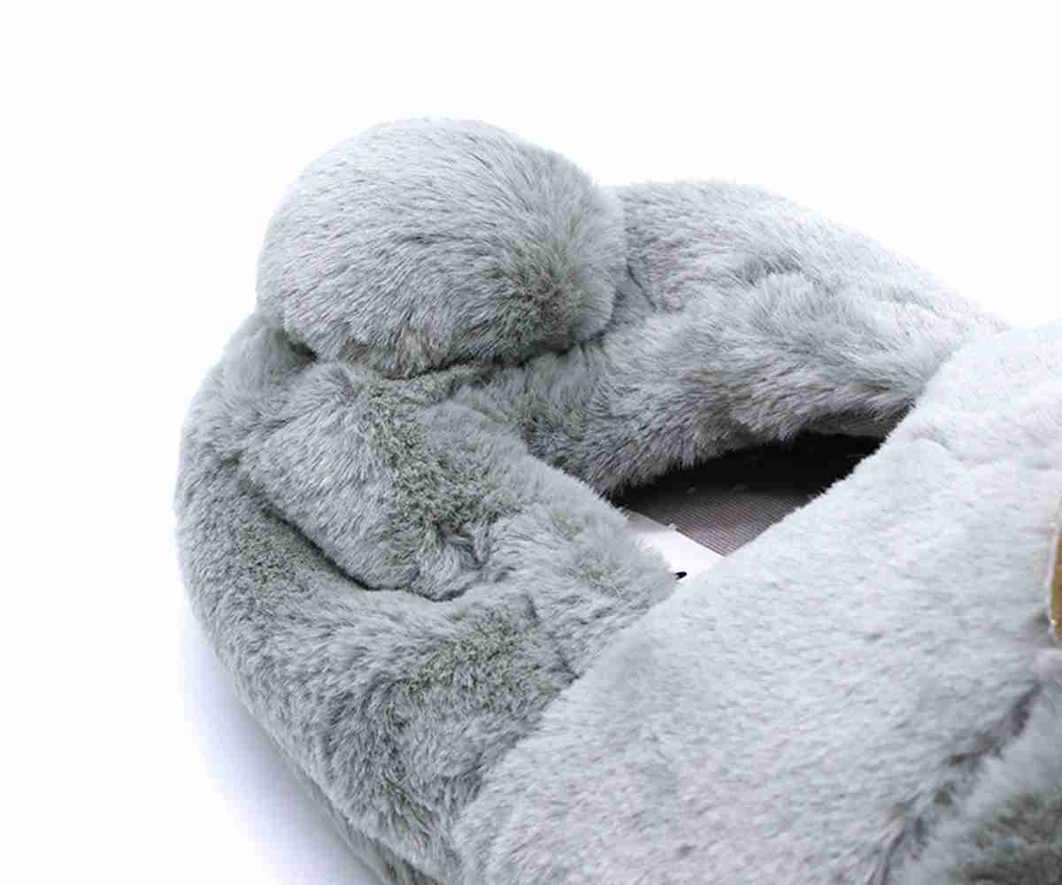 Fluffy Penguin Slipper