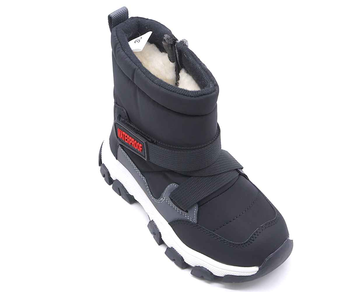 Black Snow Boots