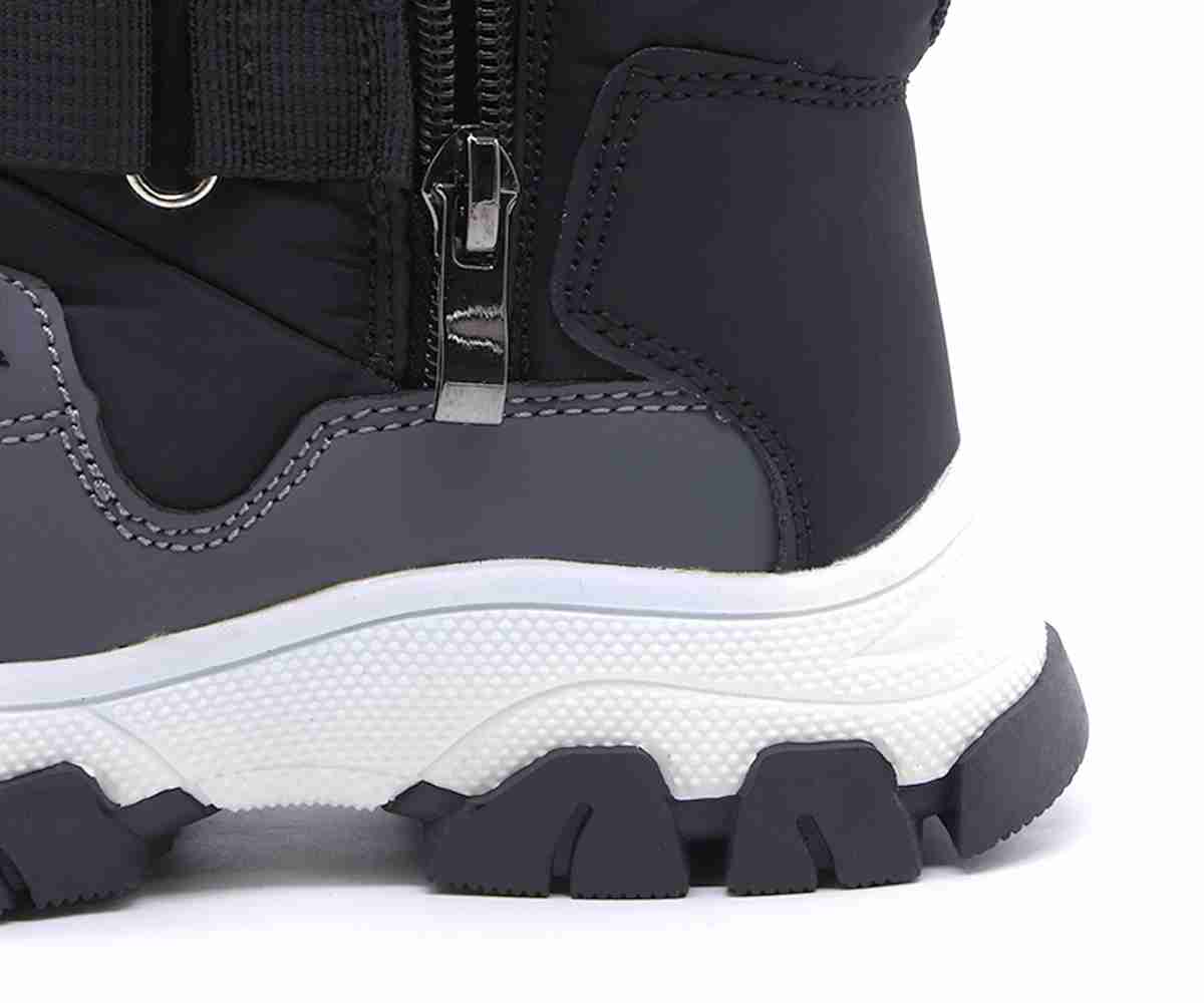 Black Snow Boots