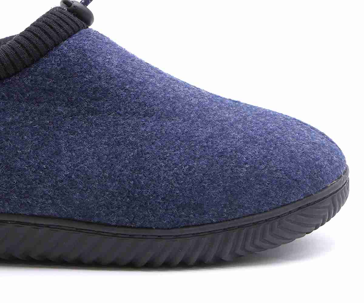 Navy Fleece Closed Slipper