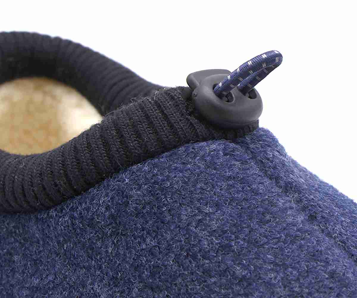 Navy Fleece Closed Slipper