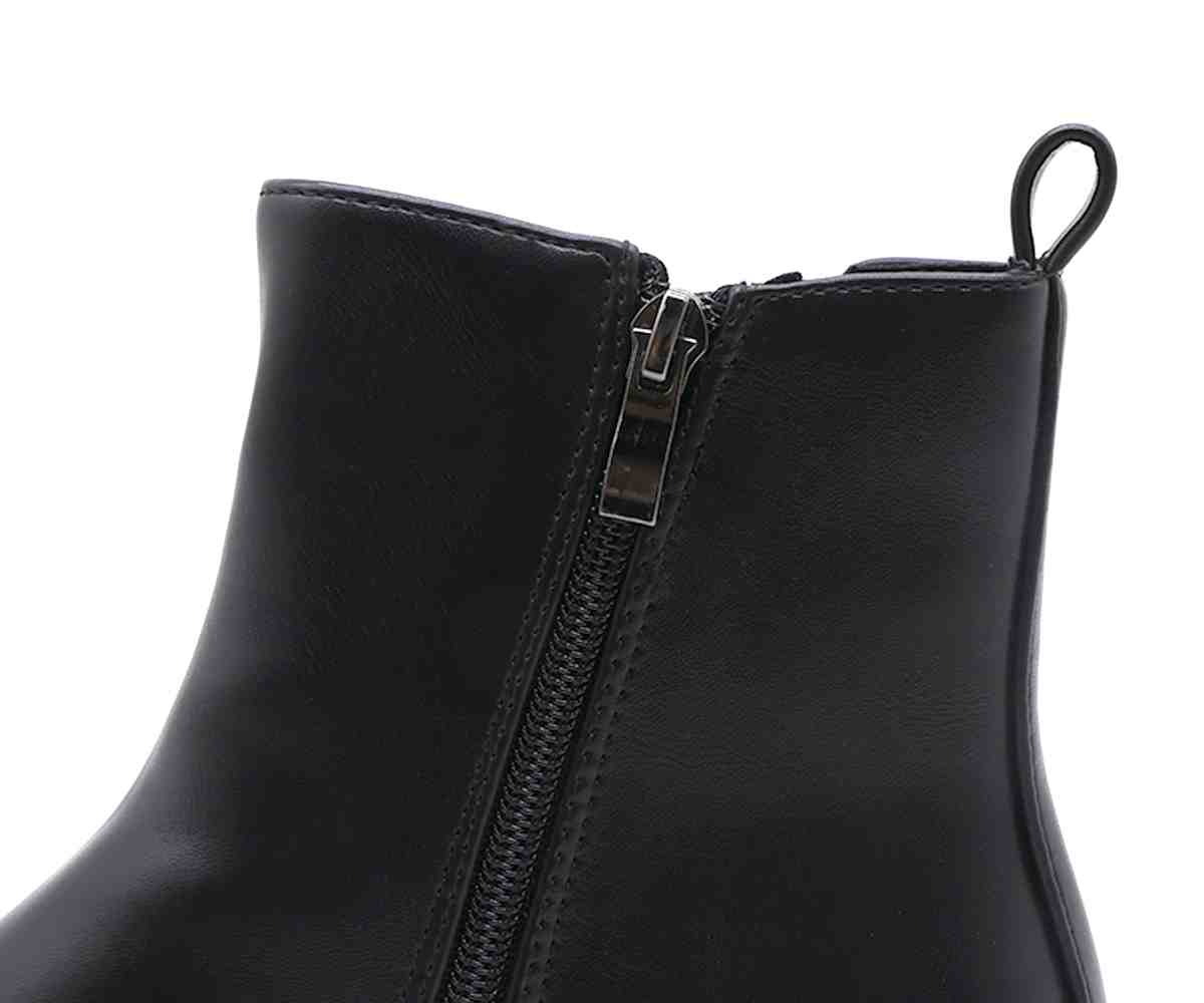 Classic Black Chelsea Boot