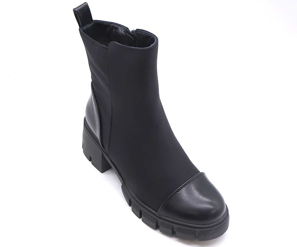 Black Lycra Lug Boot