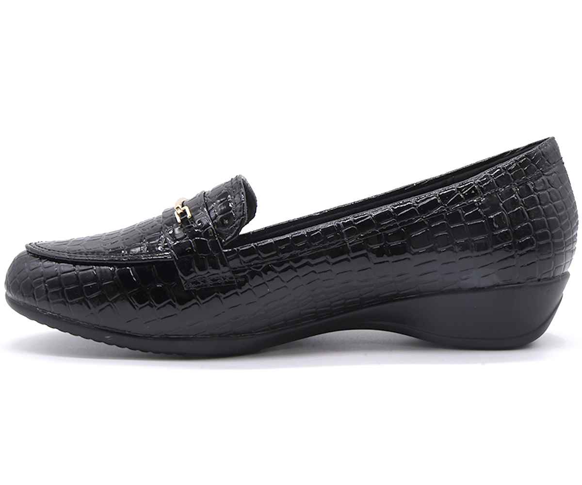Comfit Black Croc Loafer