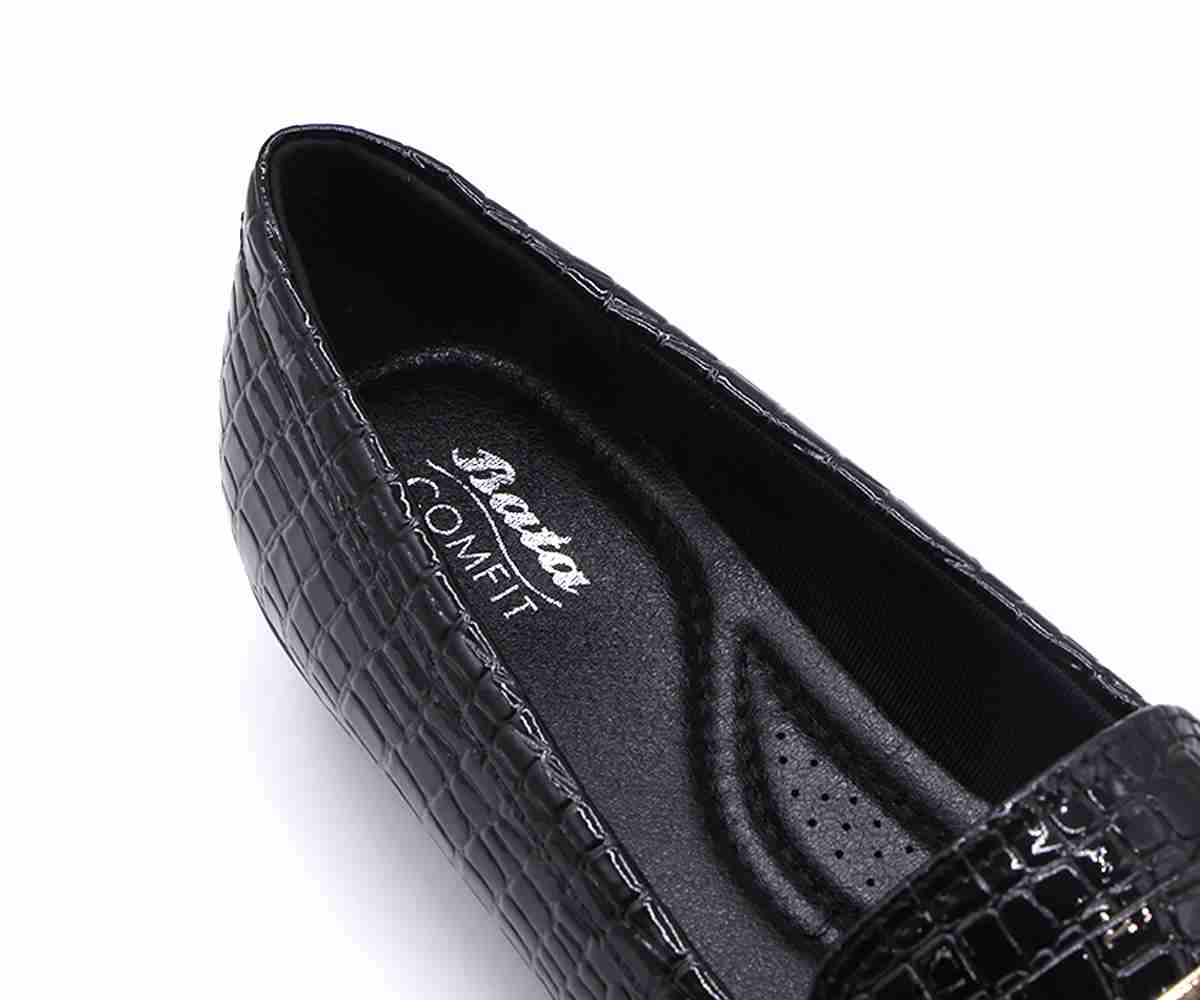 Comfit Black Croc Loafer