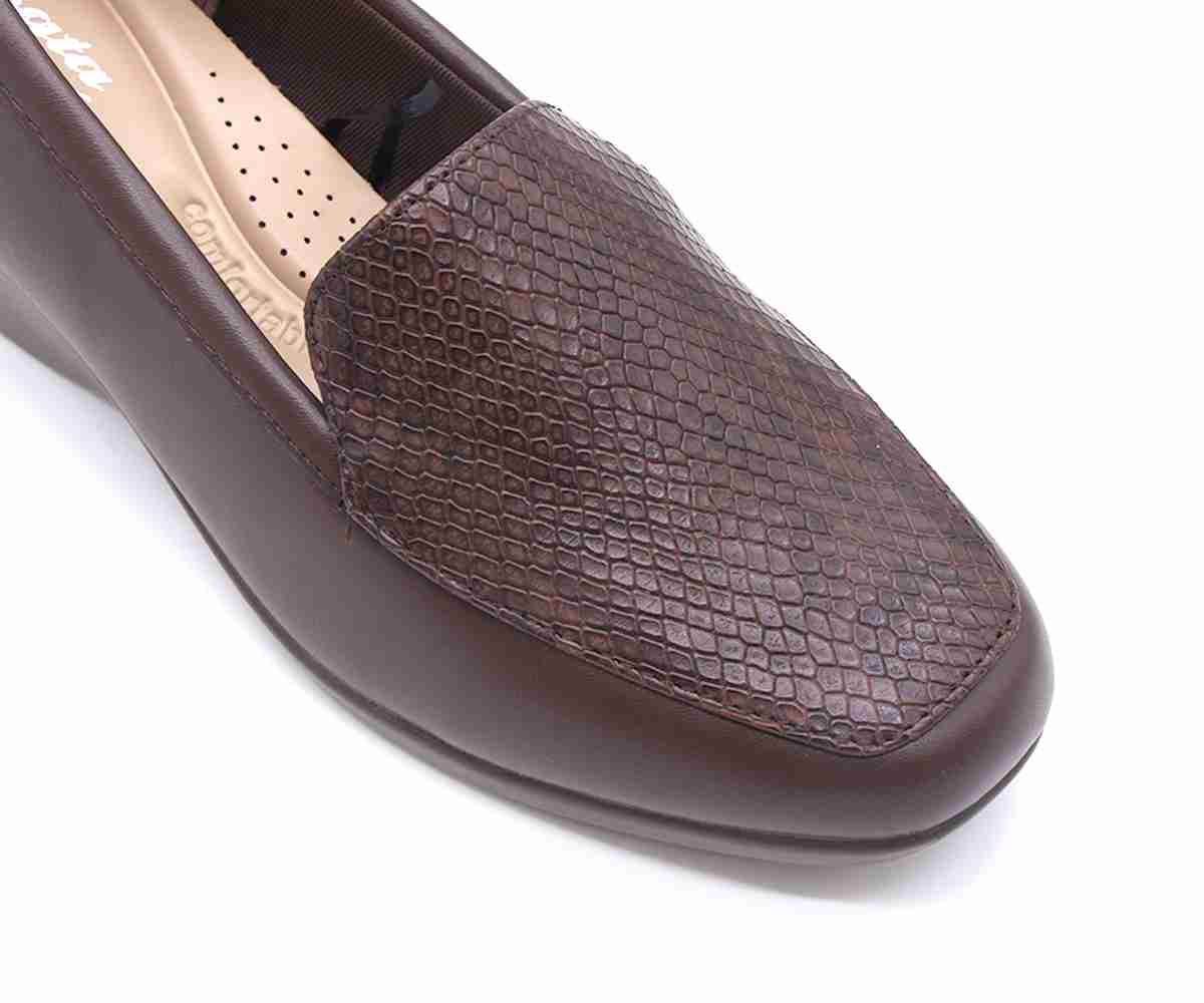 Comfit Brown Snake Wedge Loafer