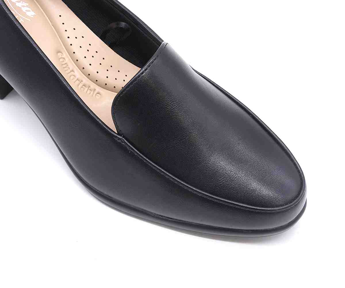 Comfit Black Vamp Pump