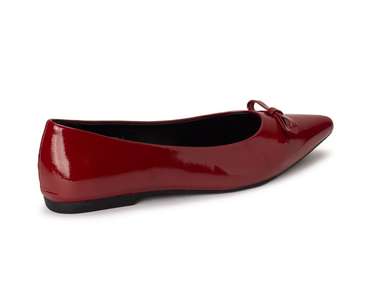 Red Pointy Bow Ballerina