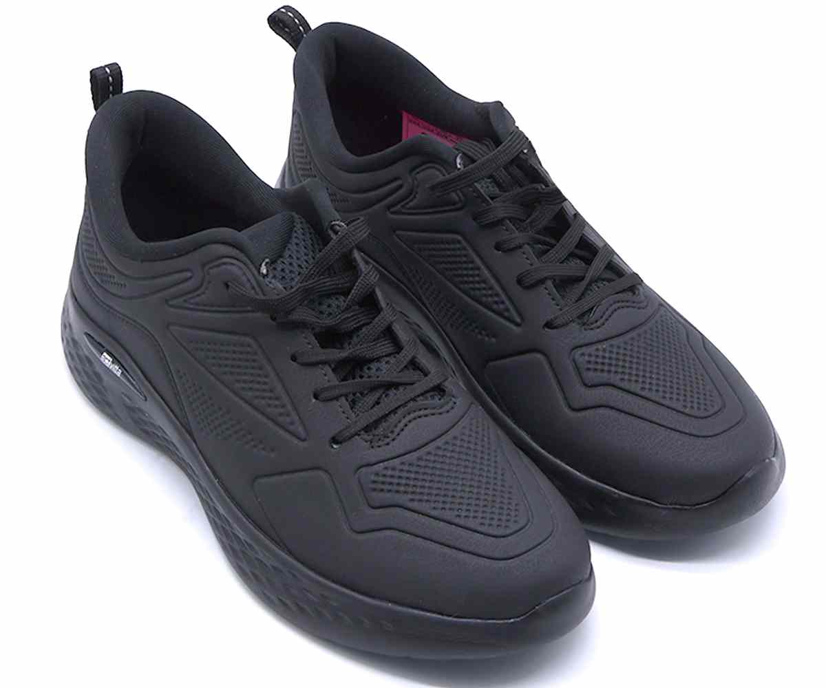 Actvitta All Black Sneakers