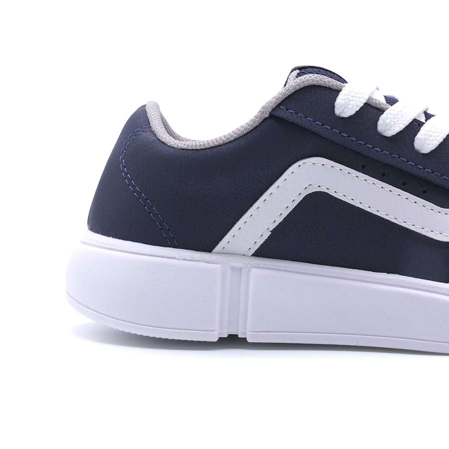 BR Navy Contrast Trainers