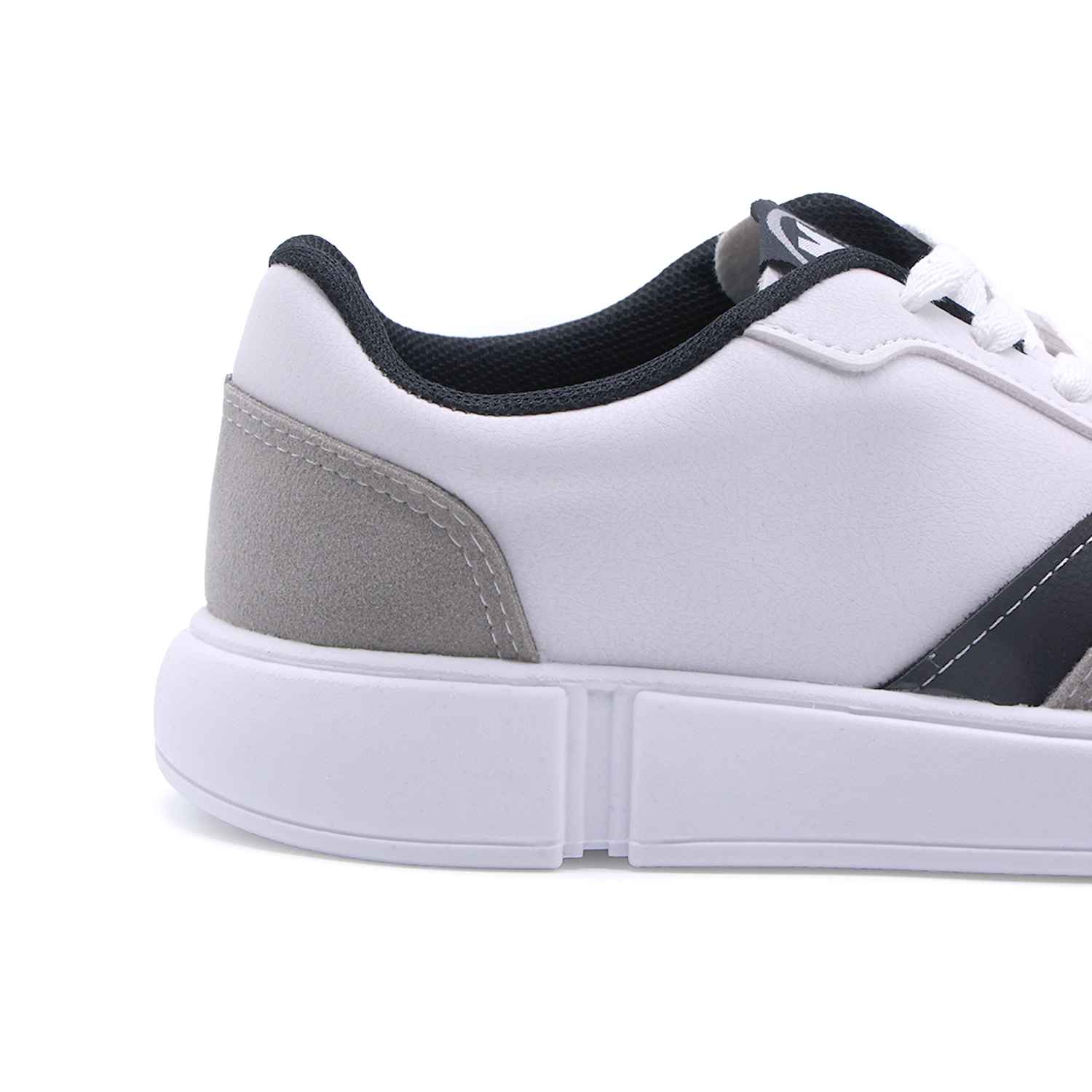 BR Youth White & Black Trainers