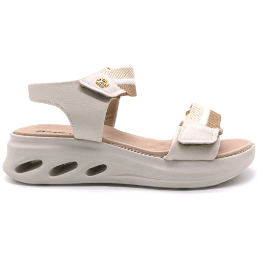 BR Airwalk Cream Chunky Sandal