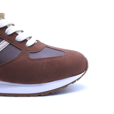 BR Brown Retro Sneakers