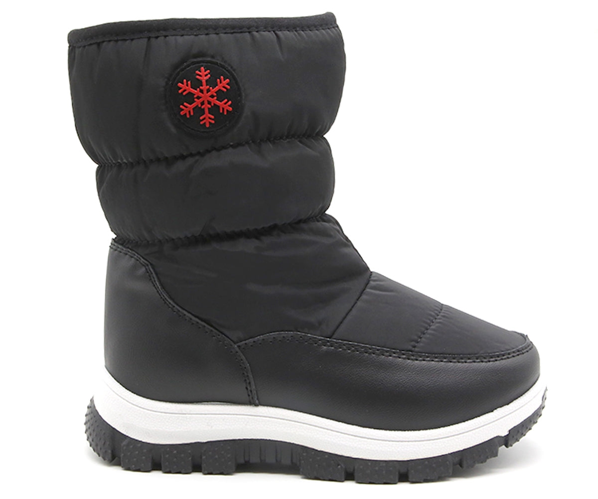 black contrast snow boot