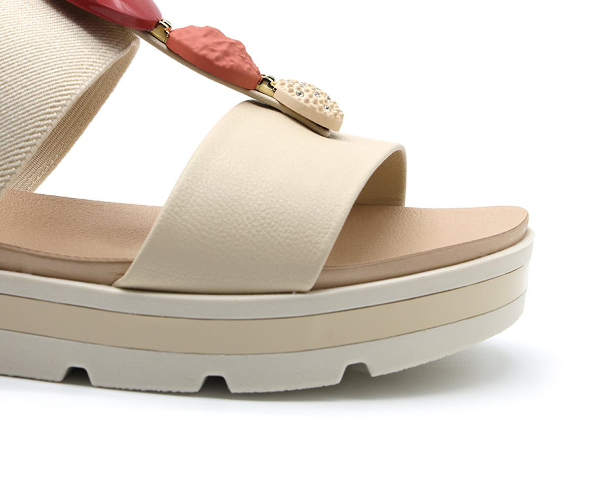 dry tech cream embellished slide
