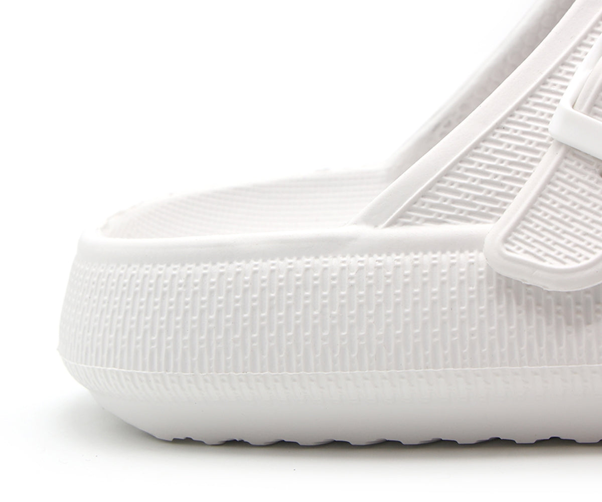 quick-dry closed white slides