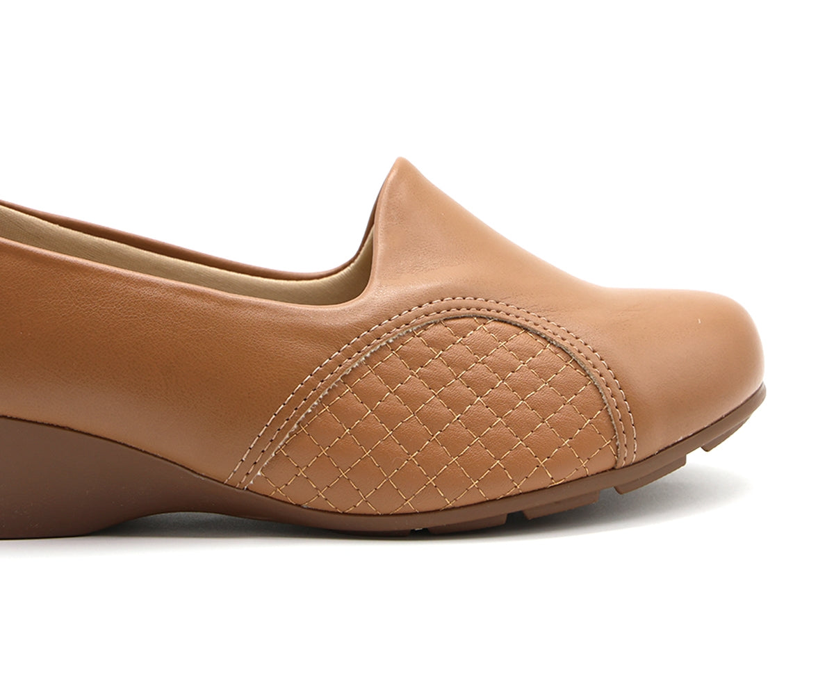 br nude wedge w/ bunion support