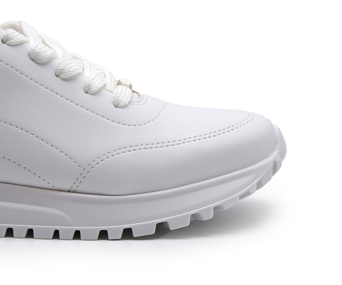 br all white retro trainers
