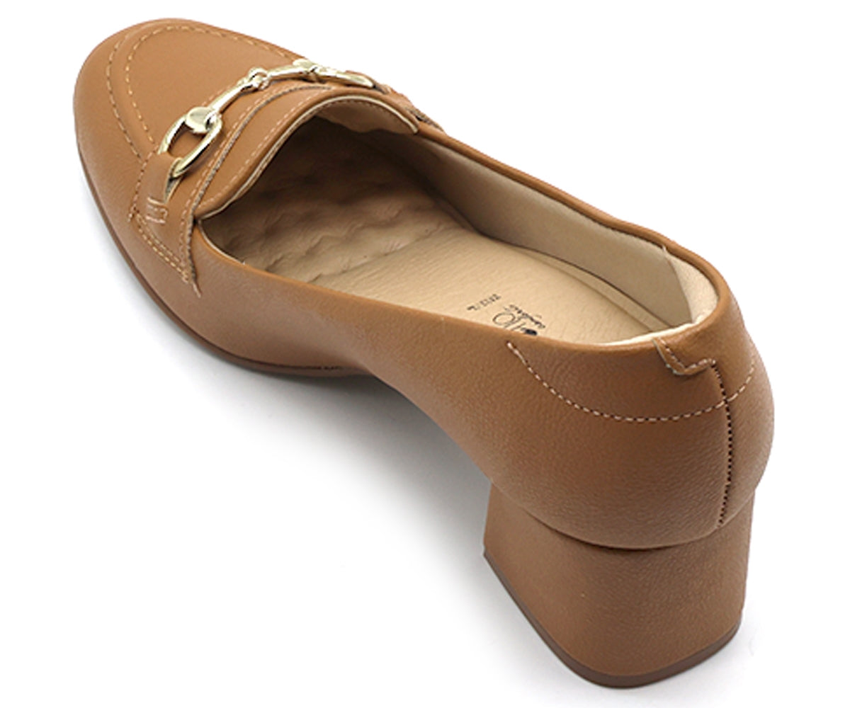 br comfy camel penny pumps