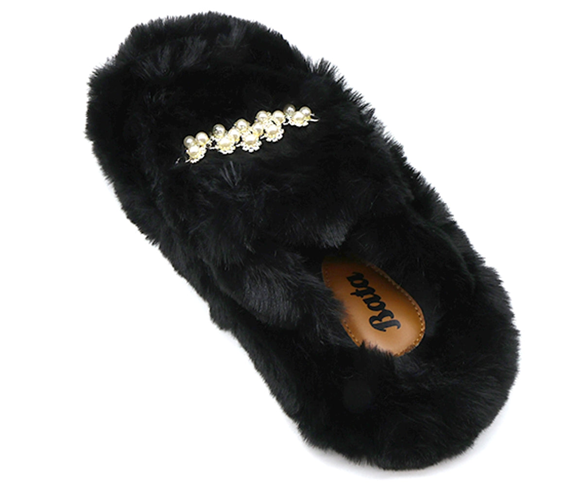 black furry pearl slipper