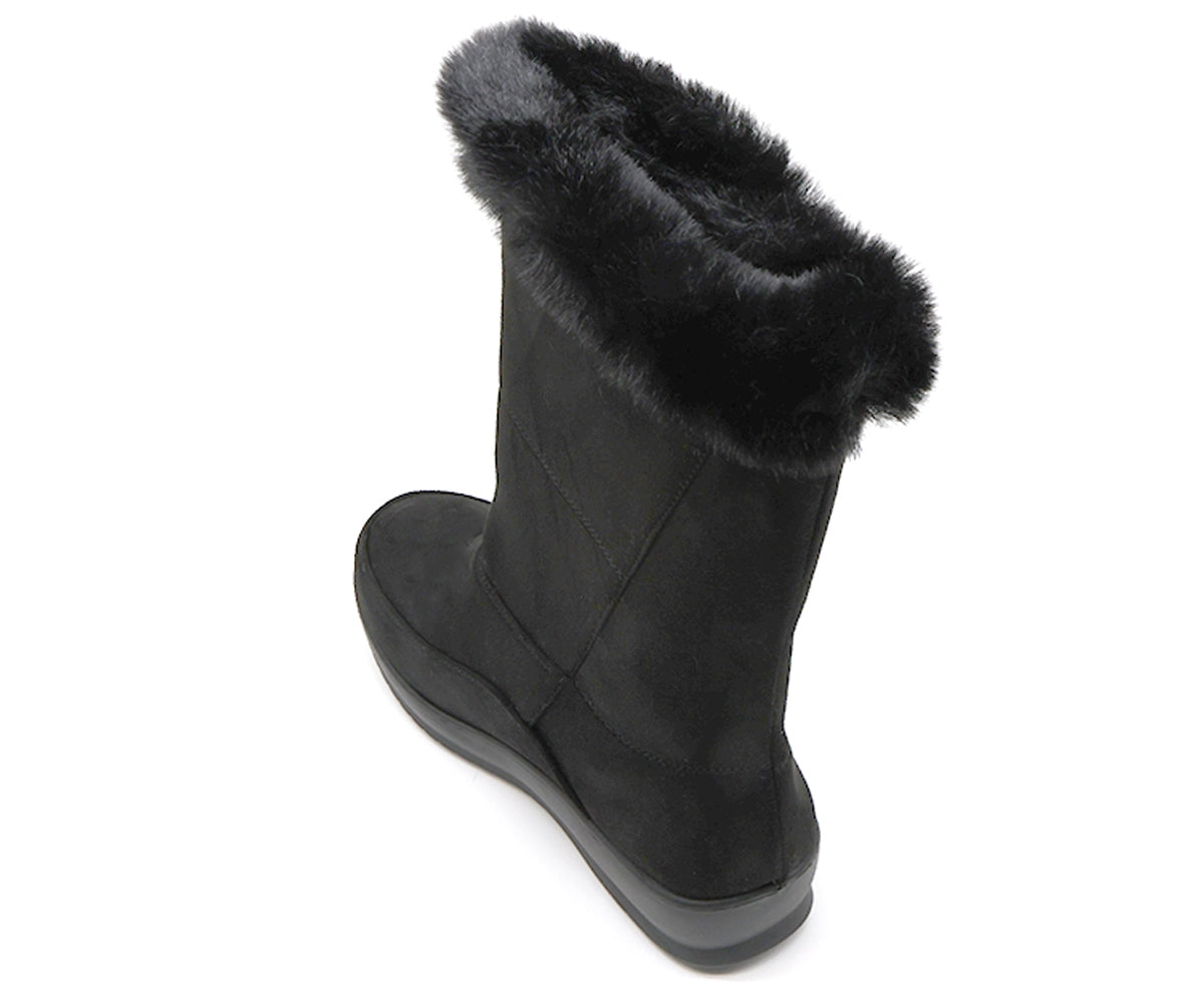 black cozy fur calf boots