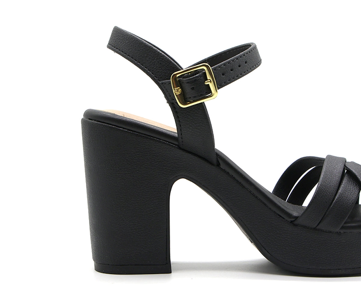BR Comfy Strappy Black Sandals